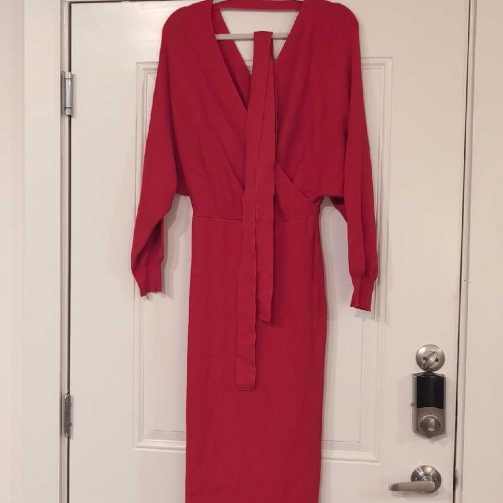 Elegant Red Long Sleeve Dress